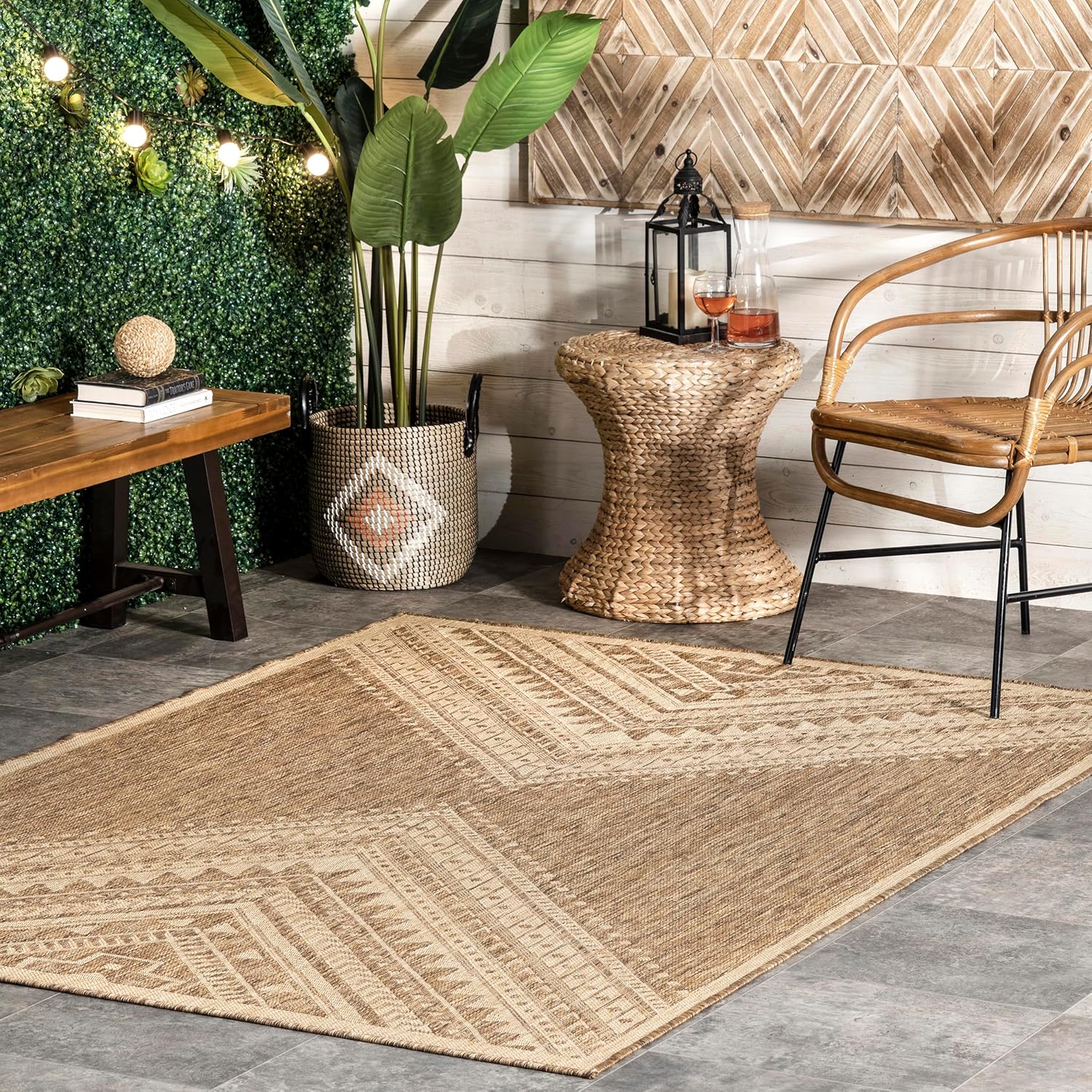 nuLOOM 4' x 6' Outdoor Performance Area Rug, Stain Resistant, Weather Resistant, High Traffic, Patio, Balcony, Outside, Landry Brown
